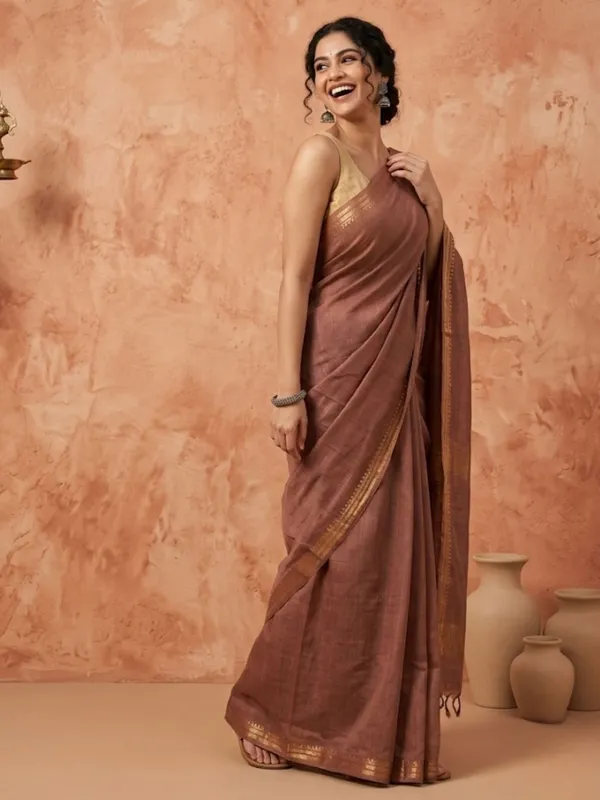 Ishvani_Handdyed_Kota_Silk_Saree_Warm_Brown
