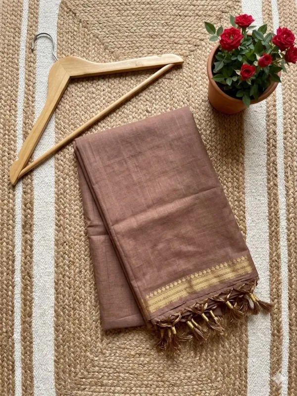 Ishvani_Handdyed_Kota_Silk_Saree_Warm_Brown