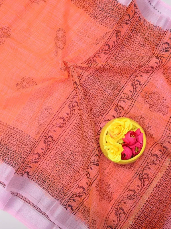Varnika_Peach_Blockprint_Kota_Doria_Saree