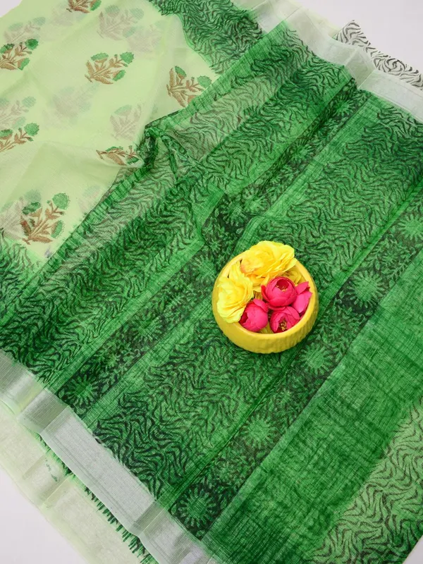 Varnika_Green_Kota_Doria_Blockprint_Saree