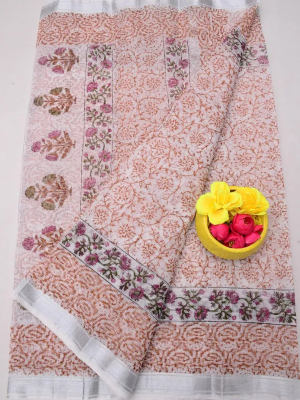 Varnika_Off_White_Kota_Doria_Block_Print_Saree