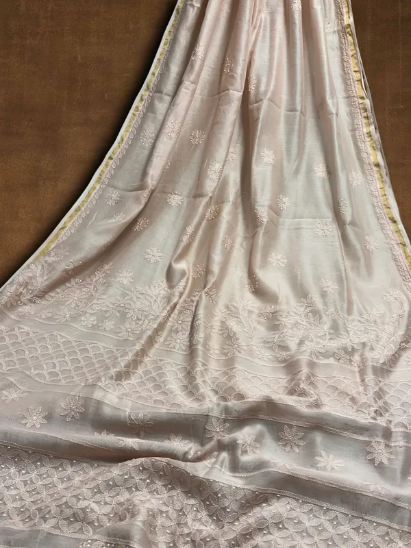 Novara_Chikankari_Pure_Chanderi_Silk_Saree_Lavendar