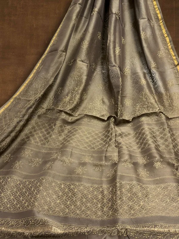 Novara_Chikankari_Pure_Chanderi_Silk_Saree_Brown