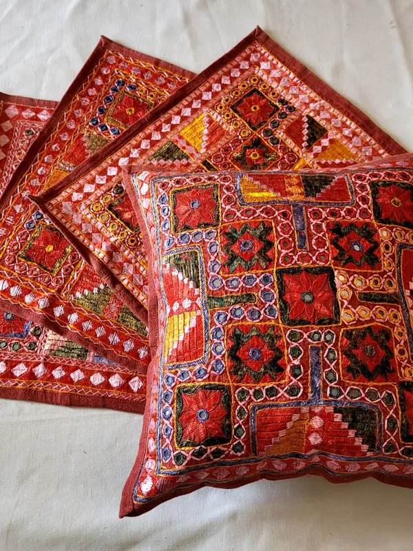 Khamma_Ghani_Embroidered_Whimsical_Cushion_Cover_(Set_of_5)