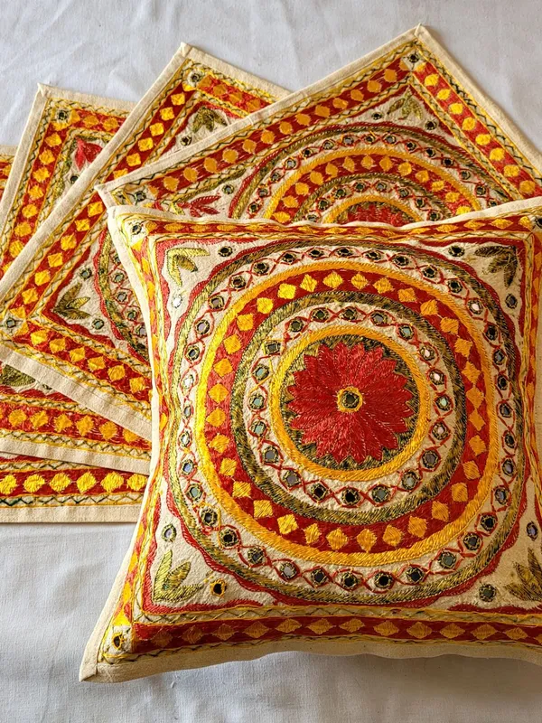 Khamma_Ghani_Embroidered_Striking_Cushion_Cover_(Set_of_5)