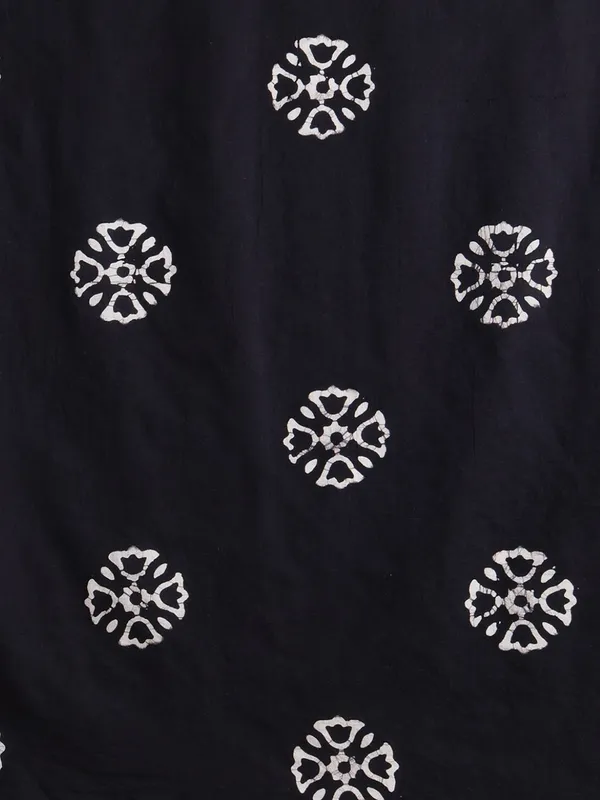 Aavya_Pure_Mul_Cotton_Wax_Batik_Suit_Dark_Blue