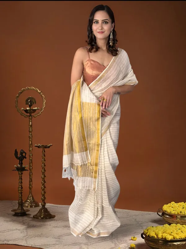 Noor-e-Linen_Off_White_Zari_Weaving_Saree