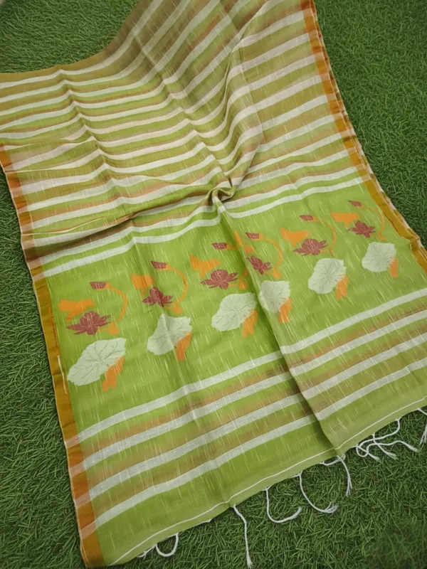 Neerja_Pure_Linen_Hand_Weaving_Saree_Green