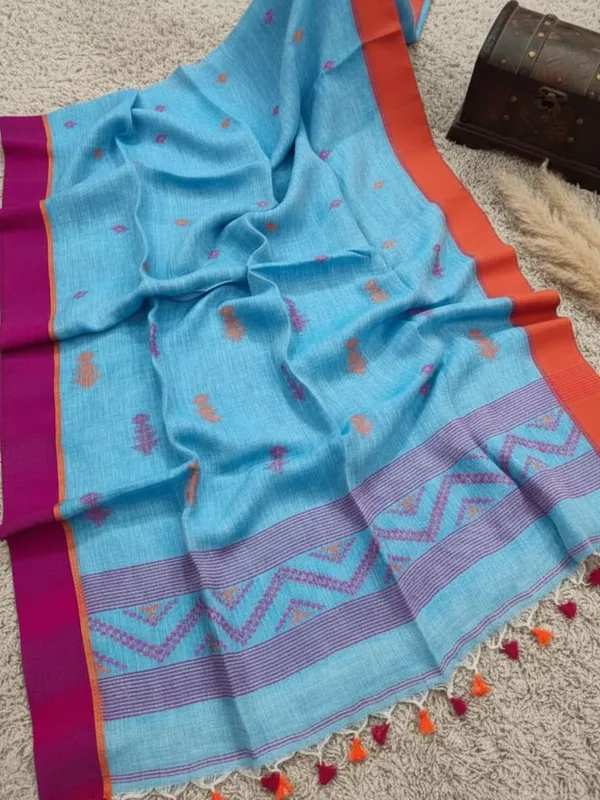 Neerja_Pure_Linen_Hand_Weaving_Saree_Blue