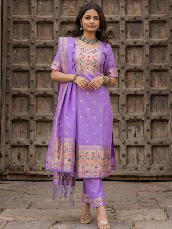 Shan-e-Banaras_Brocade_Silk_Suit_Lavendar