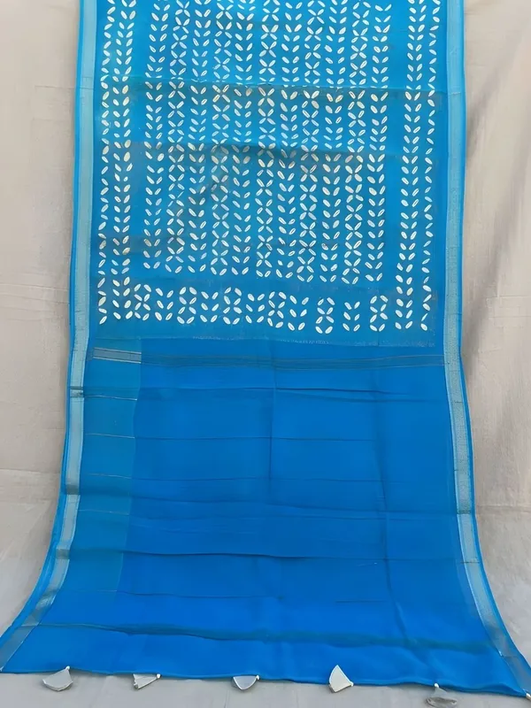 Roop_Baani_Pure_Chanderi_Silk_Applique_Saree_Blue