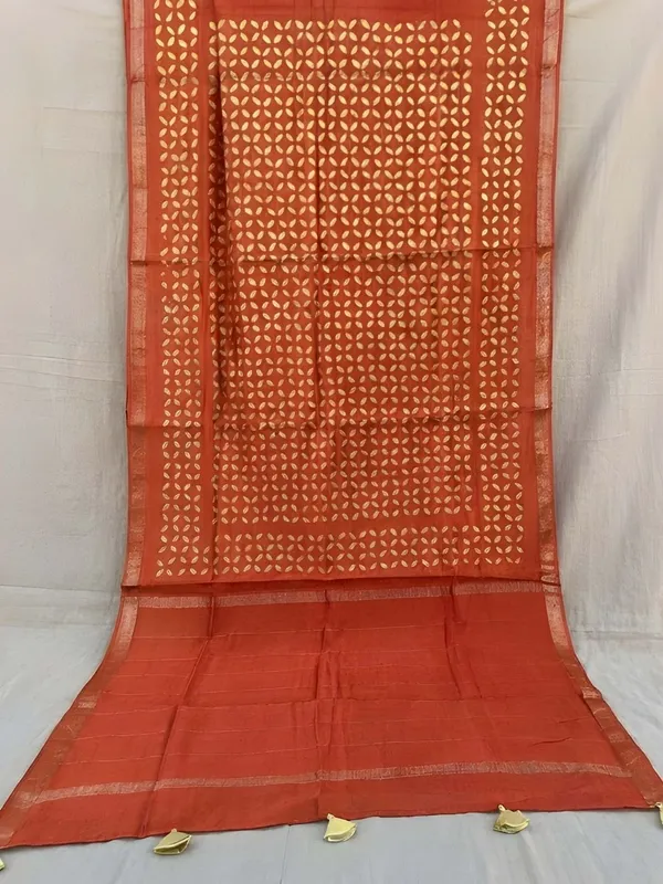 Roop_Baani_Pure_Chanderi_Silk_Applique_Saree_Orange