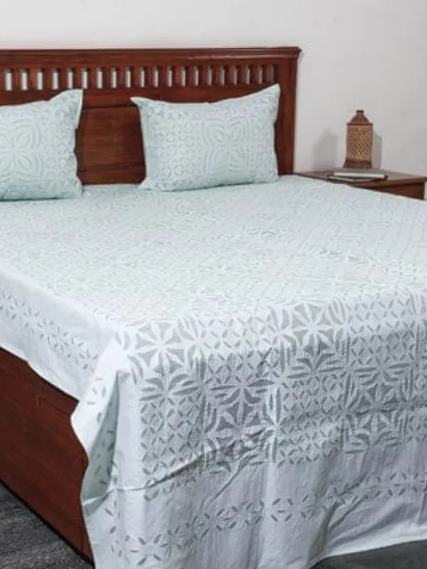 Aavaran_Applique_Double_Bedsheet_Clean_White