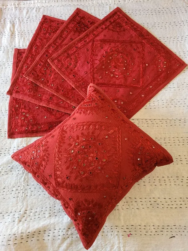 Khamma_Ghani_Mirror_Work_Cushion_Cover_(Set_of_5)_Maroon
