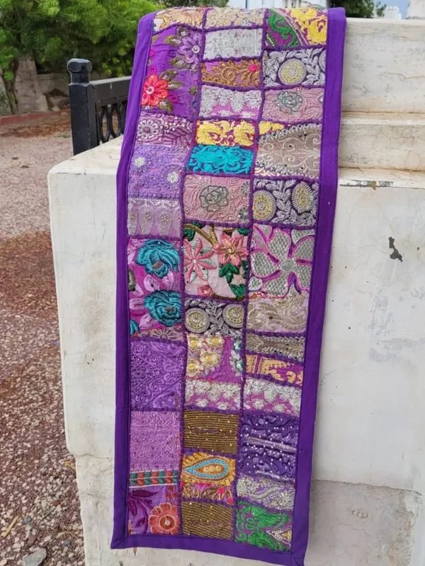 Khamma_Ghani_Kambadiya_Table_Runner_Purple