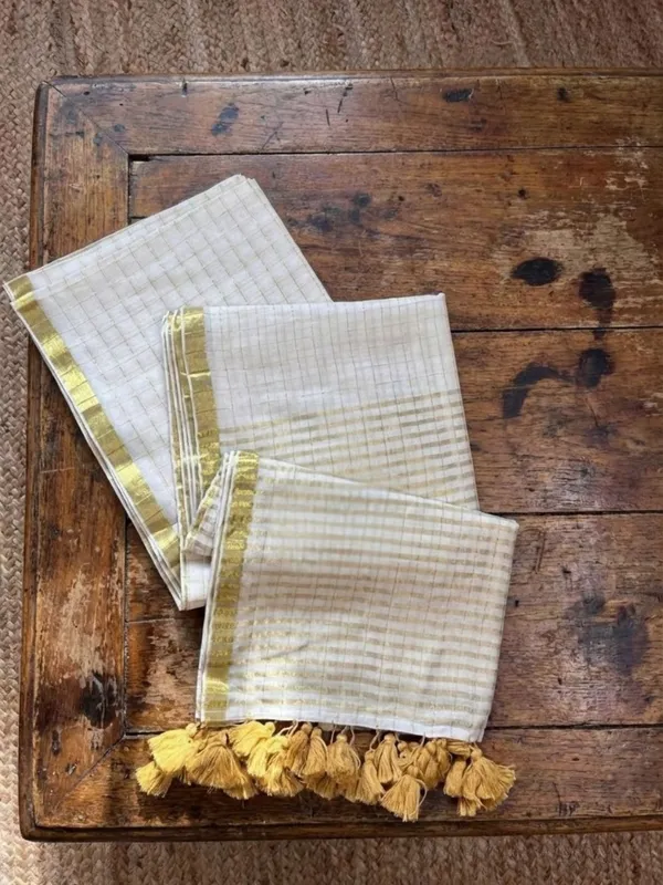 Hawa_Hawai_Pure_Mul_Cotton_Sequin_Saree_Pristine_White
