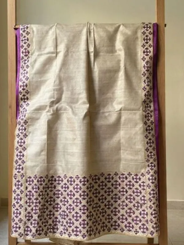 Mridini_Silkmark_Tussar_Silk_Embroidery_Saree_Warm_Beige