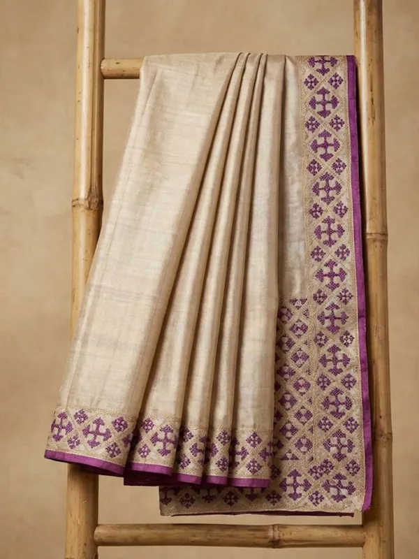 Mridini_Silkmark_Tussar_Silk_Embroidery_Saree_Warm_Beige