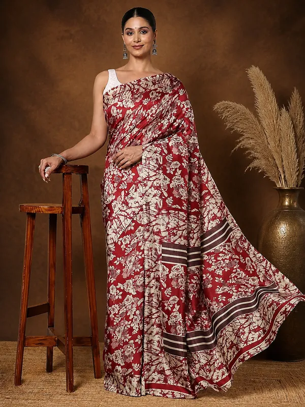 Deep_Red_Floral_Kashmiri_Silk_Printed_Saree_|_Kyaari