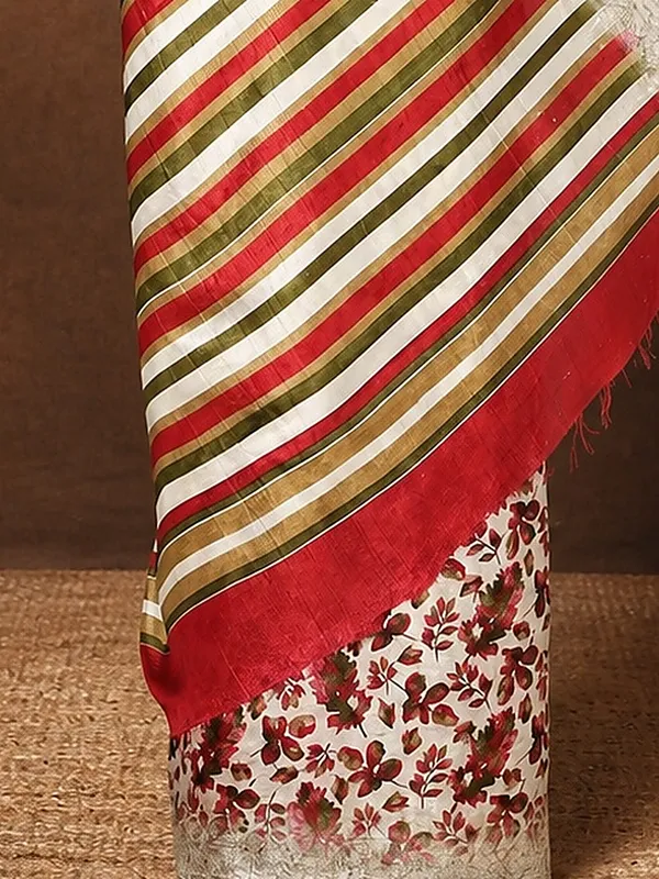 Off_White_Floral_Kashmiri_Silk_Saree,_Striped_Pallu_|_Kyaari