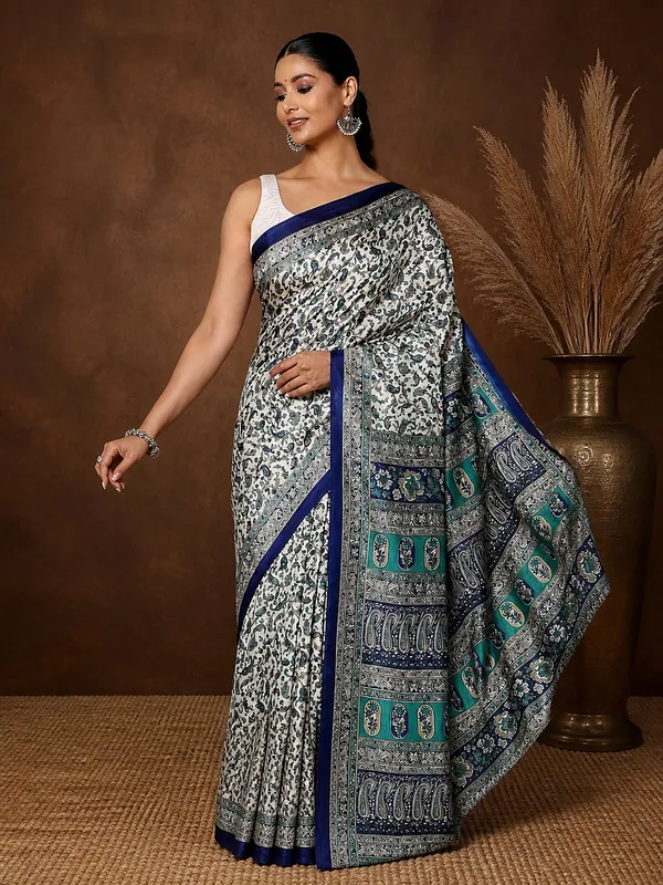 White_&_Blue_Paisley_Kashmiri_Silk_Printed_Saree_|_Manzil