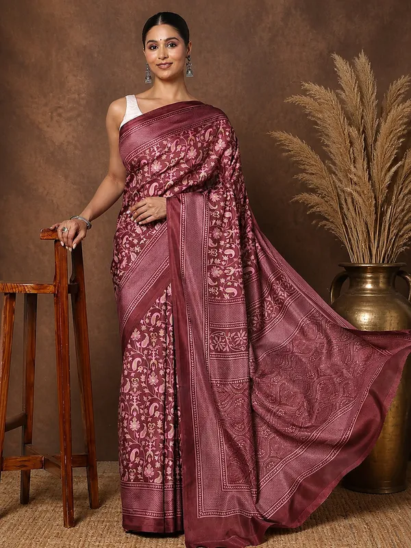 Maroon_Floral_Paisley_Printed_Kashmiri_Silk_Saree_|_Silsila