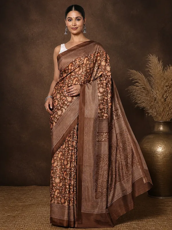 Brown_Paisley_&_Floral_Kashmiri_Silk_Printed_Saree_|_Manzil
