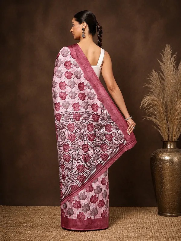Pale_Pink_Floral-Pallu_Kashmiri_Silk_Printed_Saree_|_Patjhad