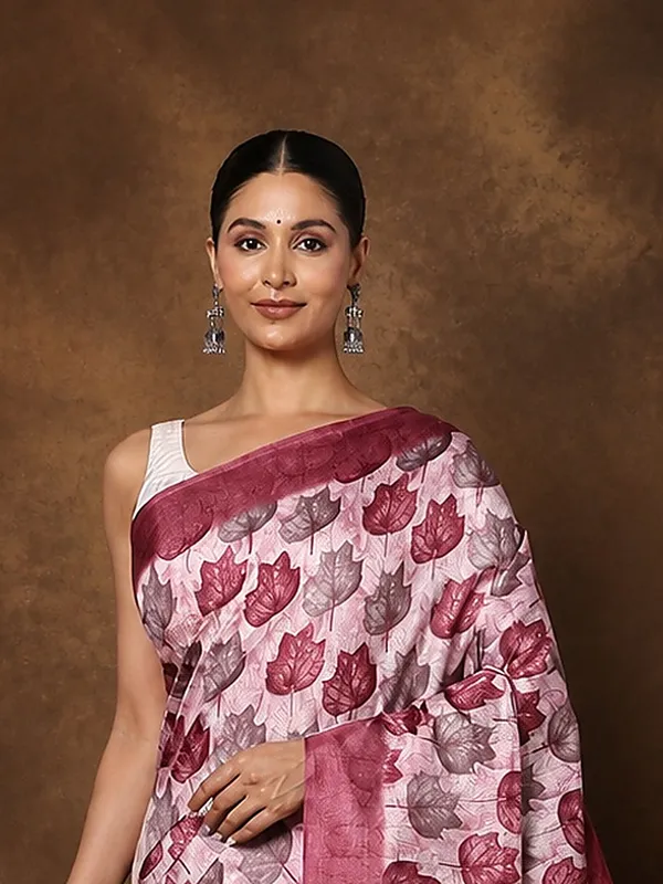 Pale_Pink_Floral-Pallu_Kashmiri_Silk_Printed_Saree_|_Patjhad