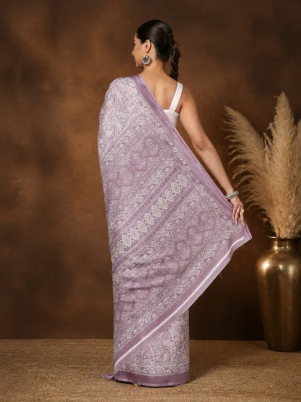 Lavender_Paisley_Printed_Kashmiri_Silk_Saree_|_Silsila