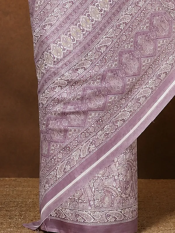 Lavender_Paisley_Printed_Kashmiri_Silk_Saree_|_Silsila