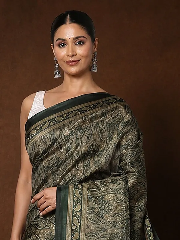 Dark_Green_Paisley_Kashmiri_Silk_Printed_Saree_|_Manzil