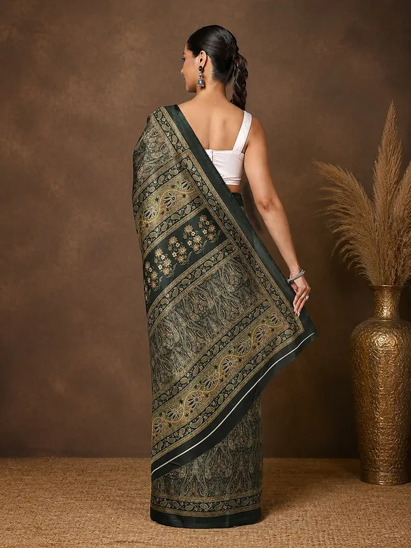Dark_Green_Paisley_Kashmiri_Silk_Printed_Saree_|_Manzil