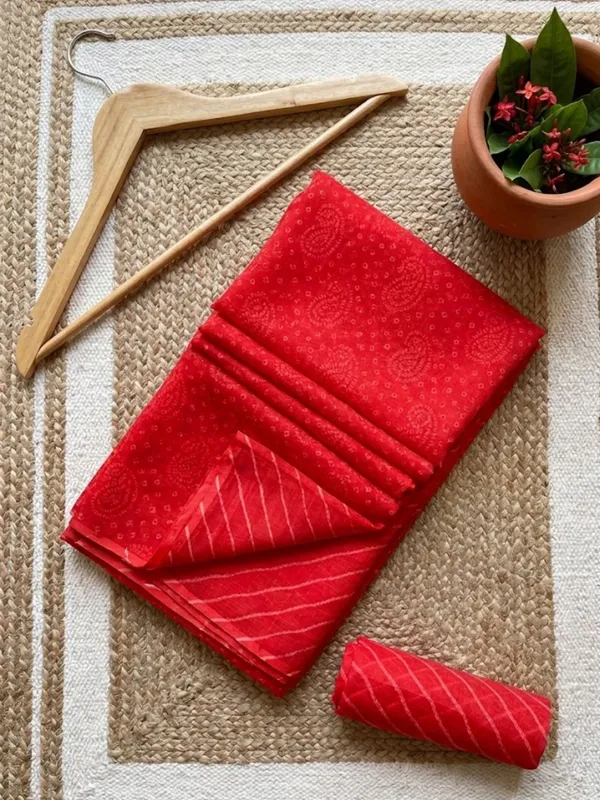 Dye_&_Drape_Kota_Doria_Lehariya_Bandhej_Saree_Bright_Red