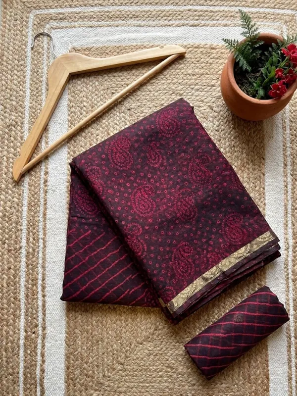 Dye_&_Drape_Kota_Doria_Lehariya_Bandhej_Saree_Burgundy