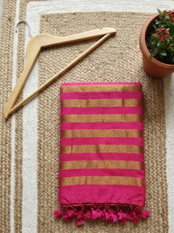 Zariya_Pure_Handloom_Cotton_Saree_Hot_Pink