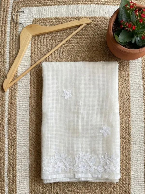 Bunaiya_Pure_Noil_Kota_Cotton_Saree_Lily_White