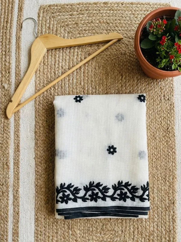 Bunaiya_Pure_Noil_Kota_Cotton_Saree_Snowy_White
