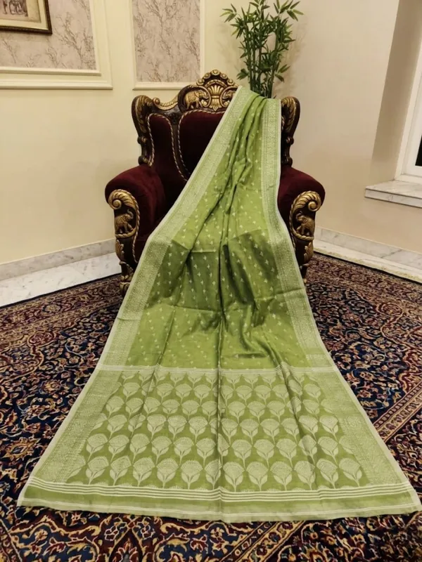 Samaira_Pure_Silk_Linen_Handloom_Saree_Olive_Green
