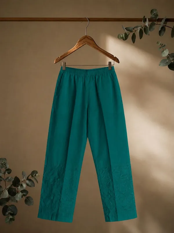 Noor-e-Chikan_Pure_Cotton_Stretchable_Pants_Rama_Green