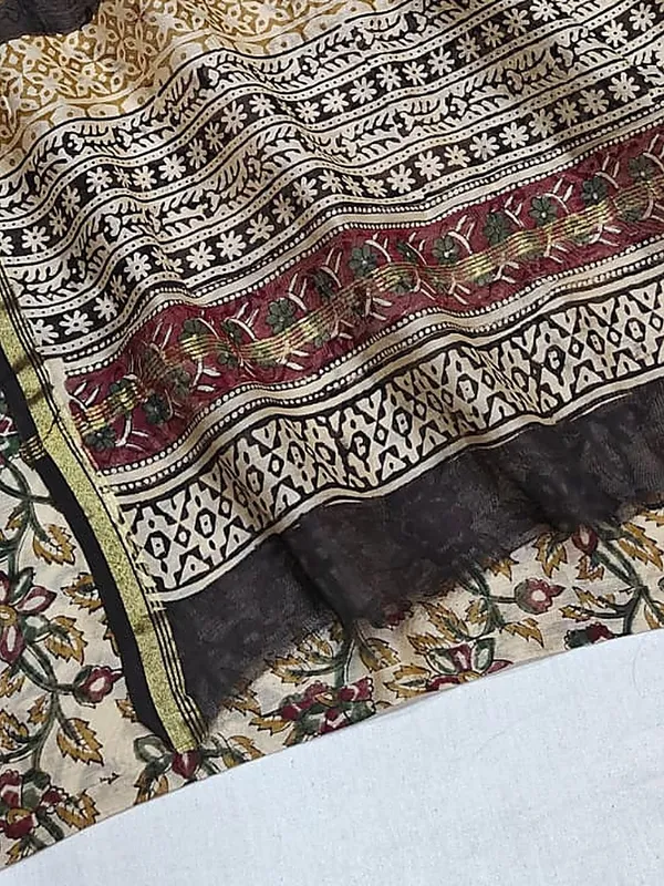 Kalamkari_Suvidha_Chanderi_Silk_Saree_Soft_Beige