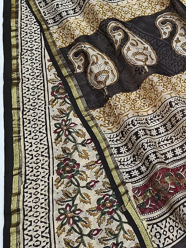 Kalamkari_Suvidha_Chanderi_Silk_Saree_Soft_Beige