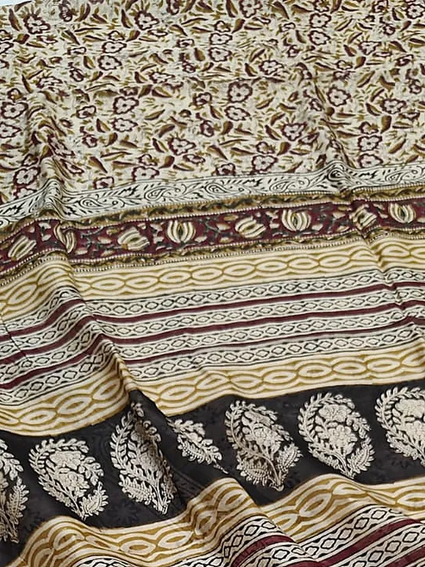 Kalamkari_Suvidha_Chanderi_Silk_Saree_Calm_Beige