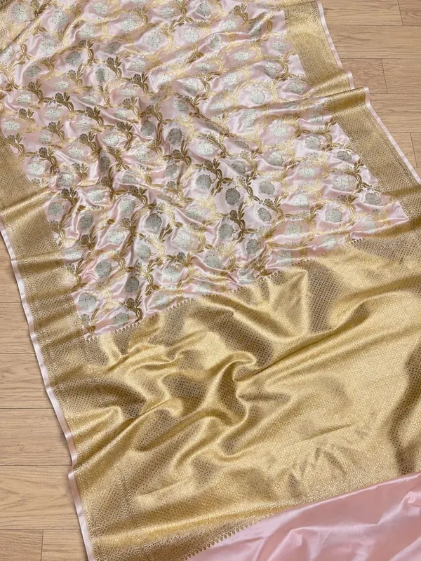 Aviora_Jaal_Mashru_Katan_Silk_Saree_Light_Pink