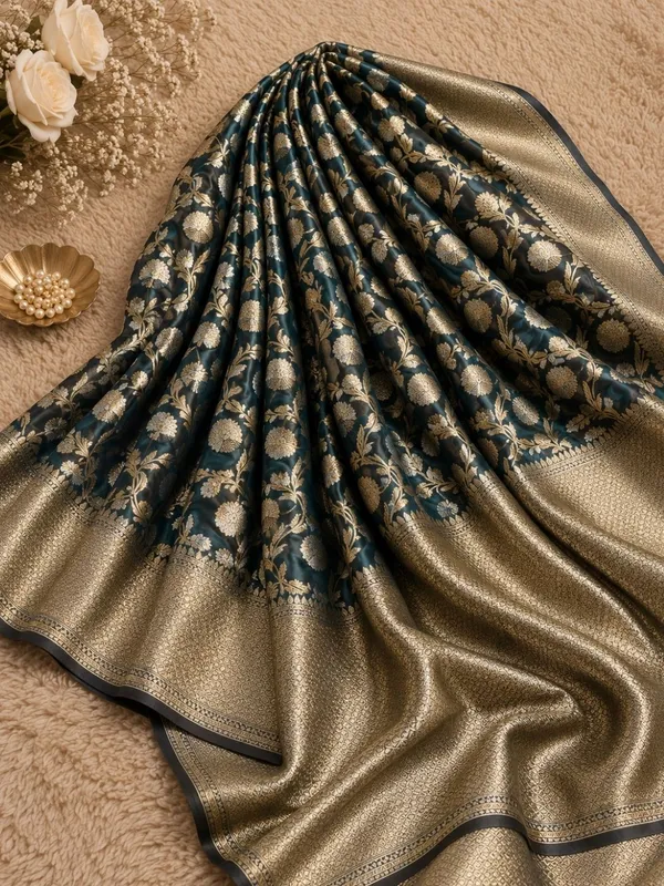 Aviora_Jaal_Mashru_Katan_Silk_Saree_Green