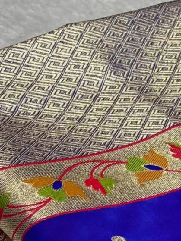 Tanaavya_Mina_Mashru_Katan_Silk_Saree_Blue