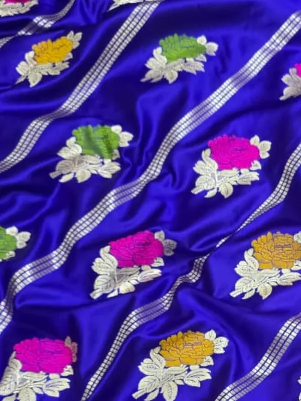 Tanaavya_Mina_Mashru_Katan_Silk_Saree_Dark_Blue
