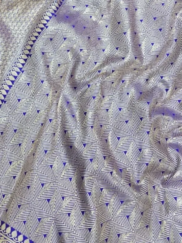 Tanaavya_Mina_Mashru_Katan_Silk_Saree_Dark_Blue