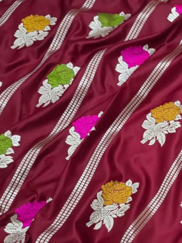 Tanaavya_Mina_Mashru_Katan_Silk_Saree_Brick_Red