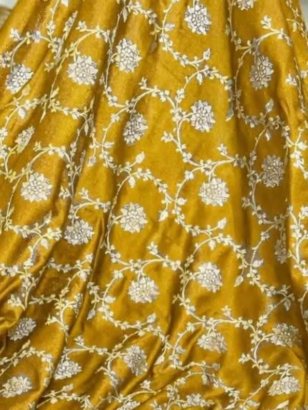 Roop_Vaibhav_Mashru_Katan_Silk_Saree_Yellow